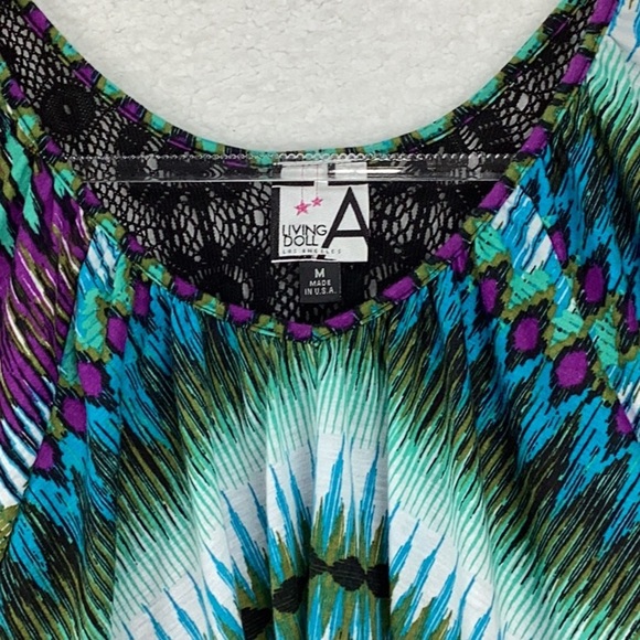 L. A. Living Doll Womens Size Medium Cropped Poncho. - Picture 6 of 9